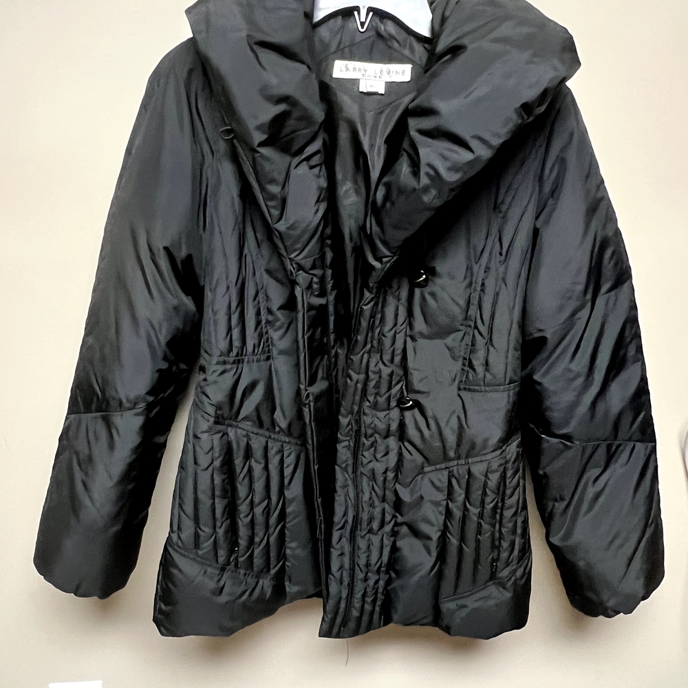 Larry Levine Black Women's Puffer Jacket